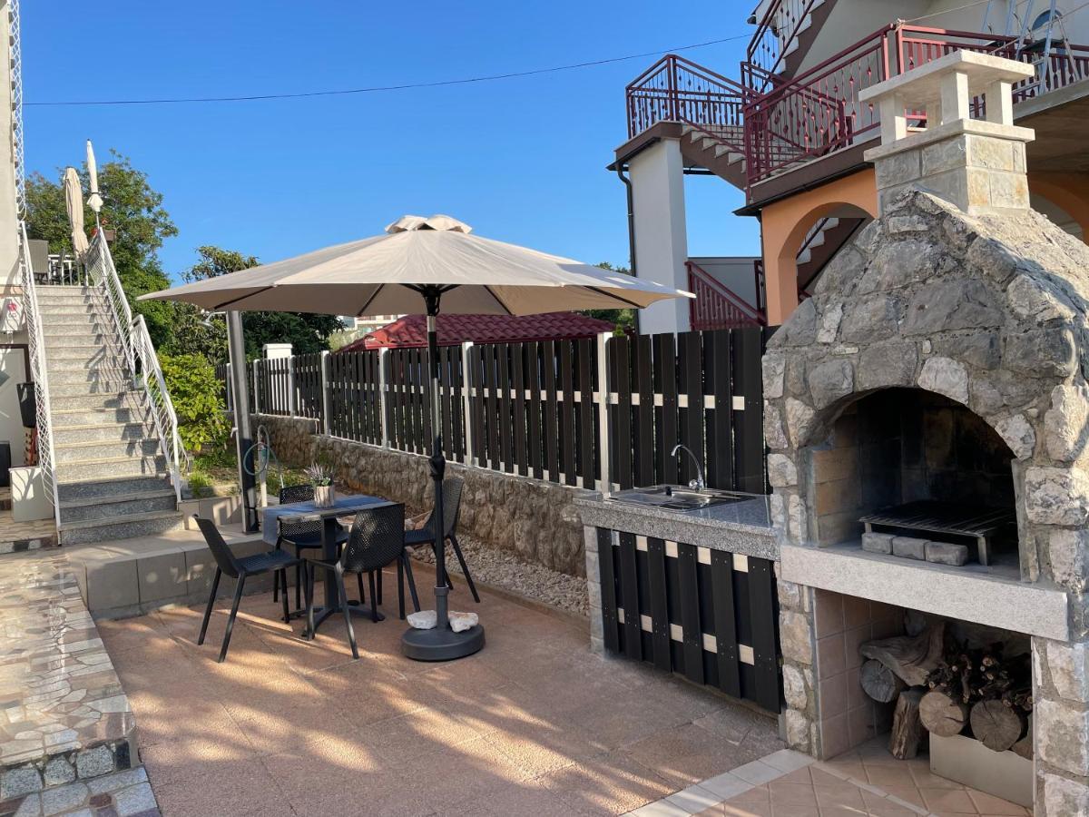 Casa Estancia Apartment Njivice Kültér fotó